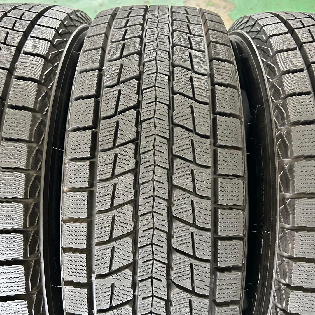 中古スタッドレス225/60R17ダンロップ4本セット　新品同様24年製
