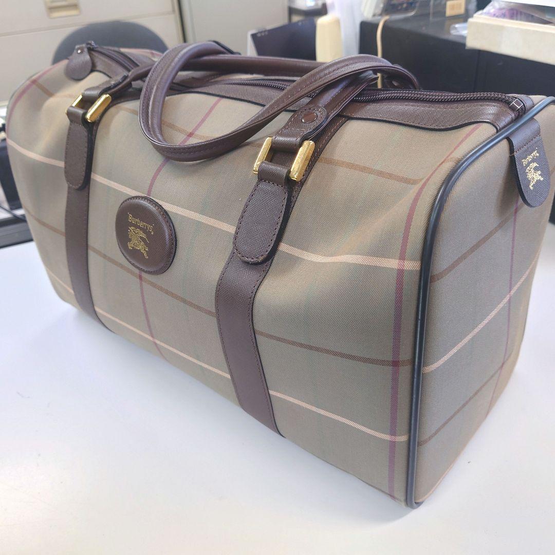 美品　バーバリー　ボストンバッグ　ノバチェック　ホースロゴ　玉虫色　大容量
