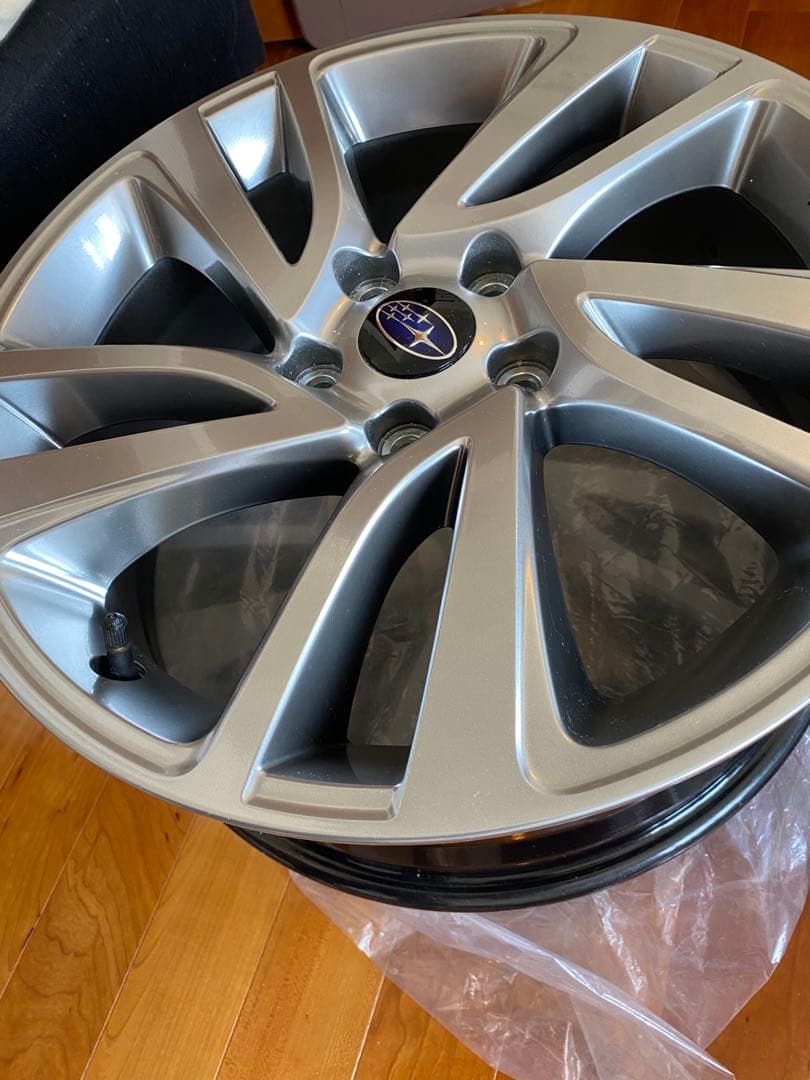 SUBARU WRX S4(VAG) 純正ホイール　未使用