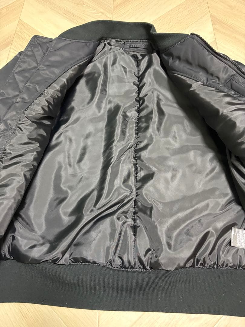 ※美品です Men's Black ユニクロMA-1ジャケット サイズXL