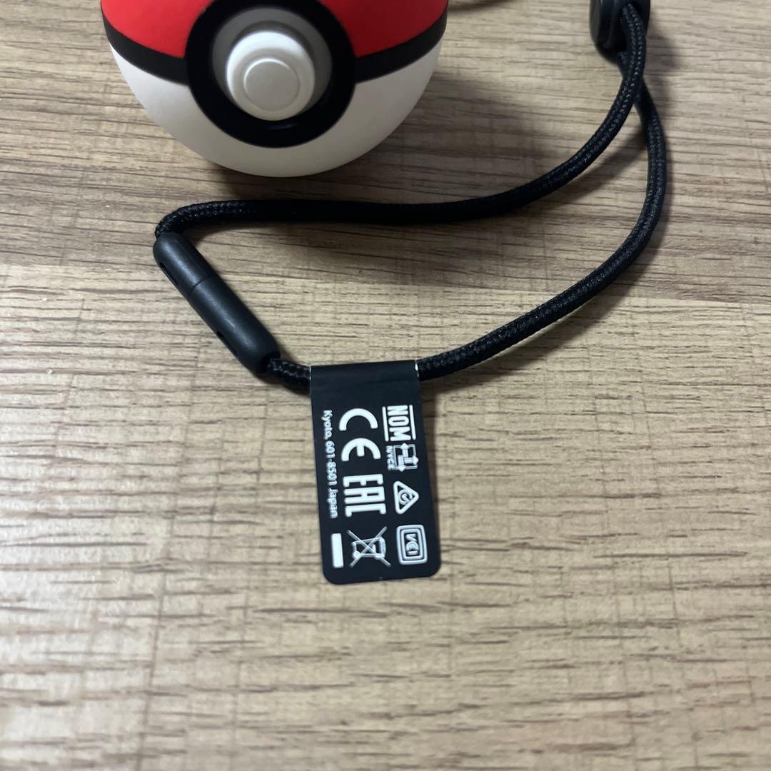 ミュウ入り　Nintendo モンスターボール Plus Pokemon GO