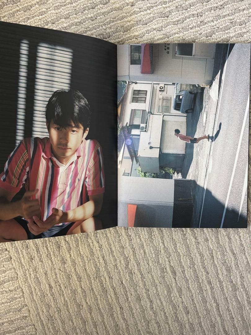【美品 サイン付き】川島小鳥 小橋陽介 飛びます 写真集　仲野太賀 ミニカード