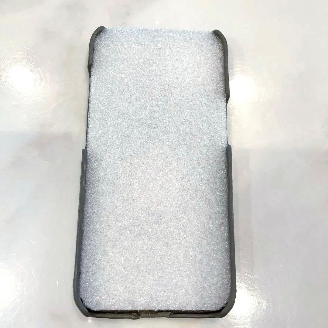 familiar iPhone用ケース 香水柄
