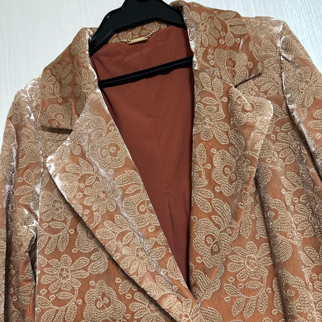 Lily Brown 花柄刺繍ロングコート