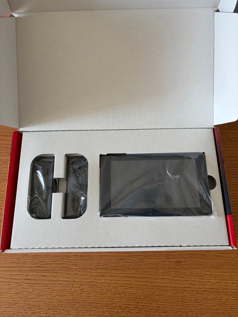 【美品・匿名配送】Switch Nintendo スイッチ　本体　任天堂