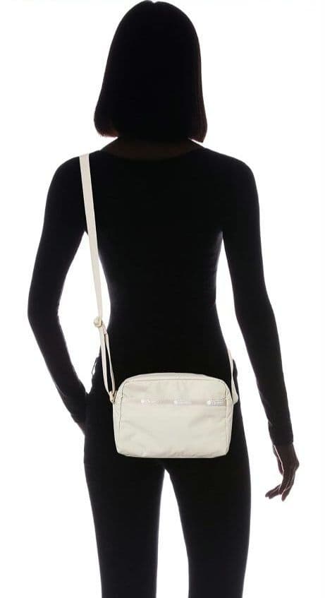 最終値下★ほぼ未使用★LeSportsac　DANIELLA CROSSBODY