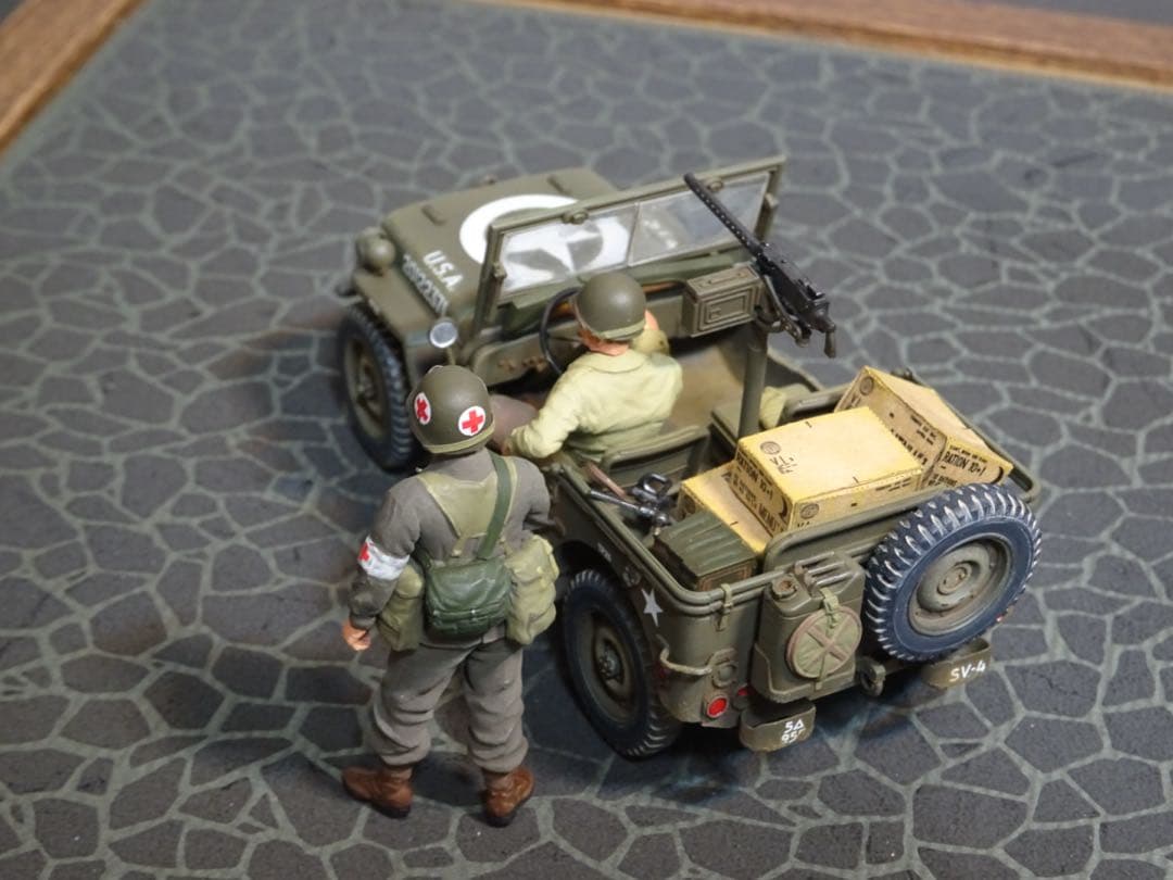 タミヤ1/35 US ジープウィリスMB プラモデル完成品