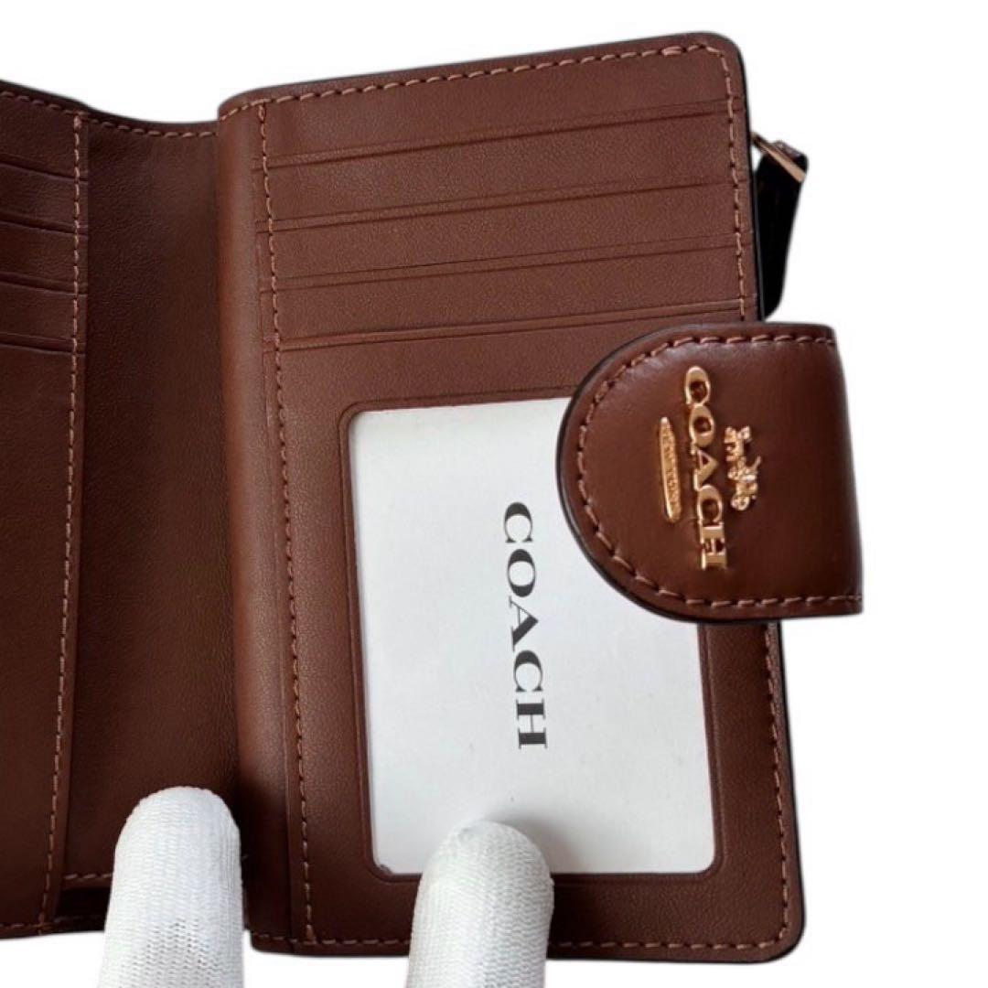 みー様 新品未使用✨COACHのシグネチャーキャンバスミディアムコーナージップ