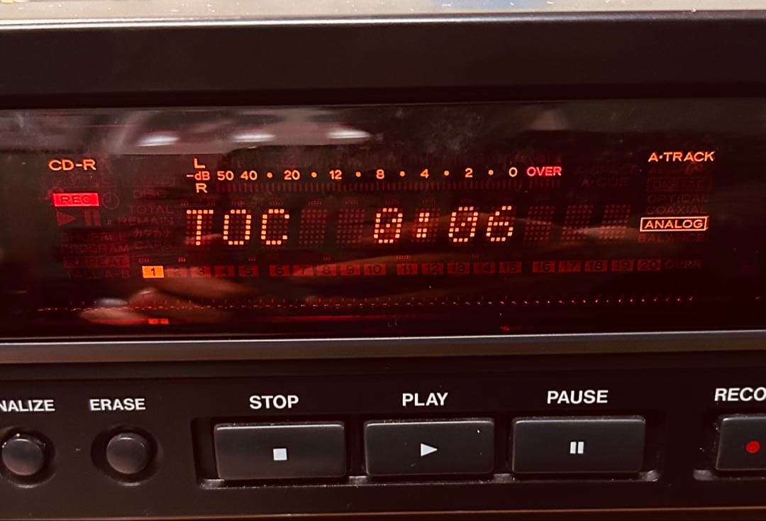 TASCAM CD-RW700 CDレコーダー