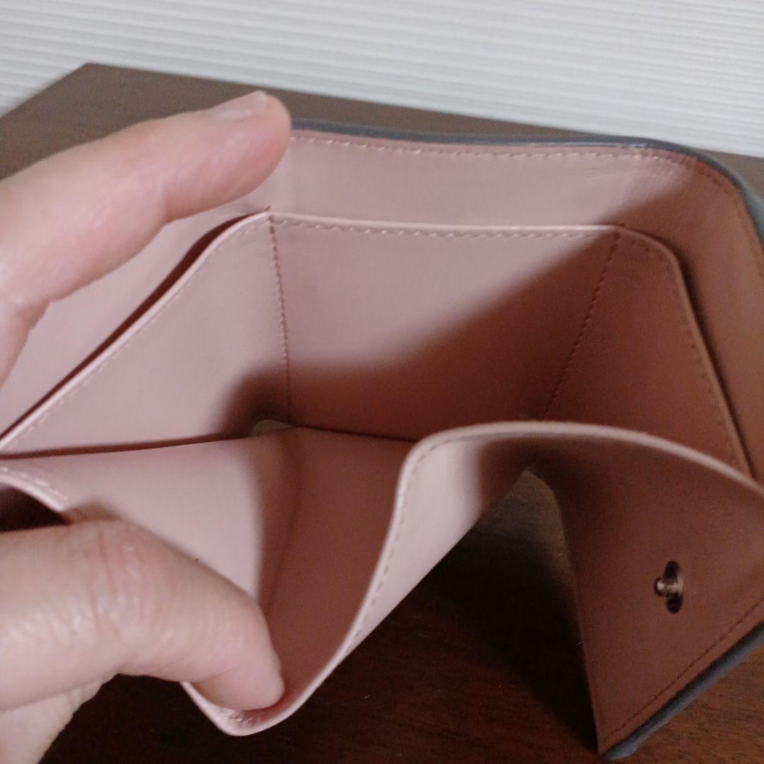 PRADA グレー 三つ折り財布