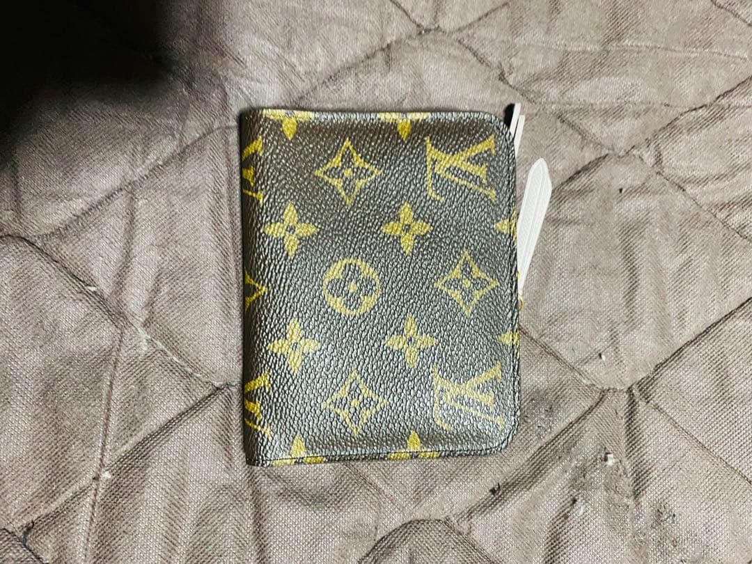 M*t様 Louis Vuitton 二つ折り財布 モノグラム ブラック