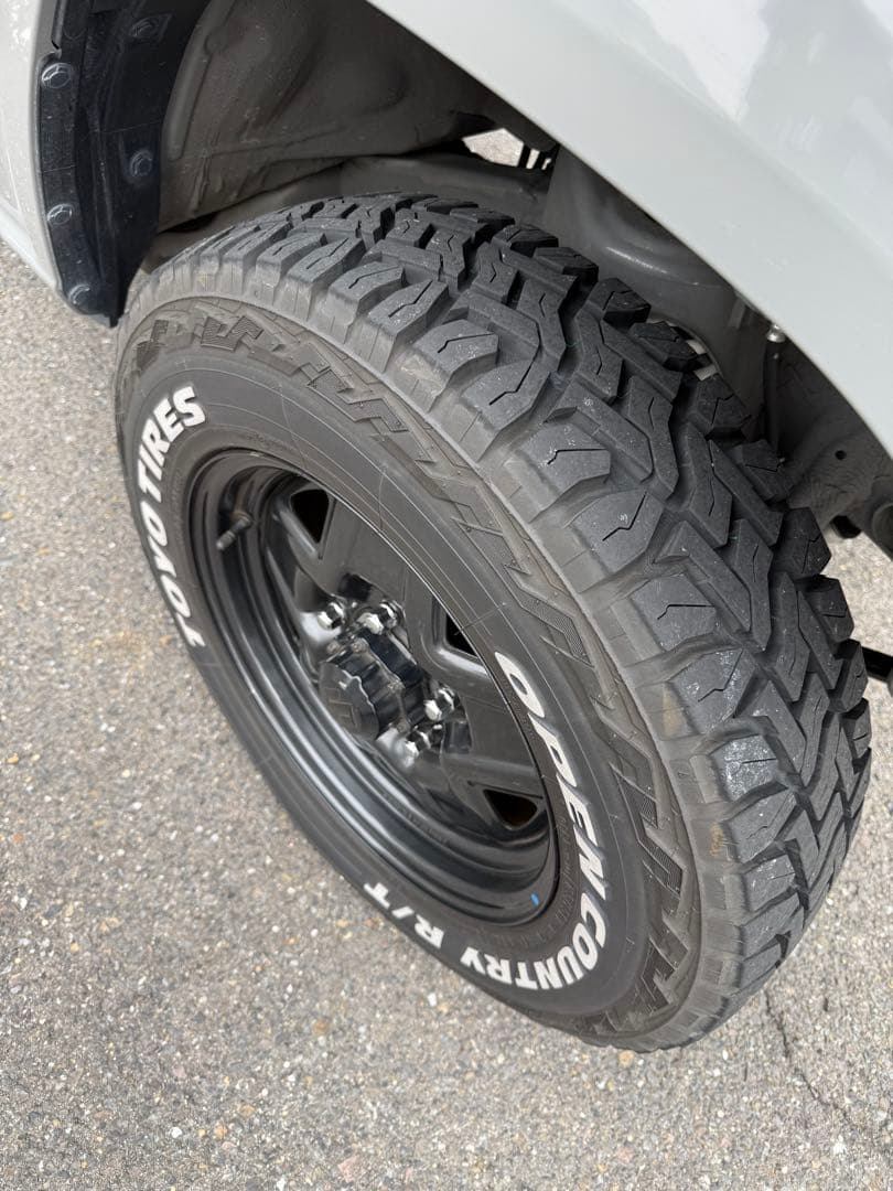 Toyo Open Country R/T 16インチ ジムニー18585R16