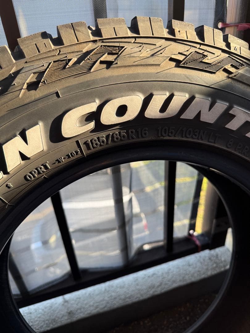 Toyo Open Country R/T 16インチ ジムニー18585R16