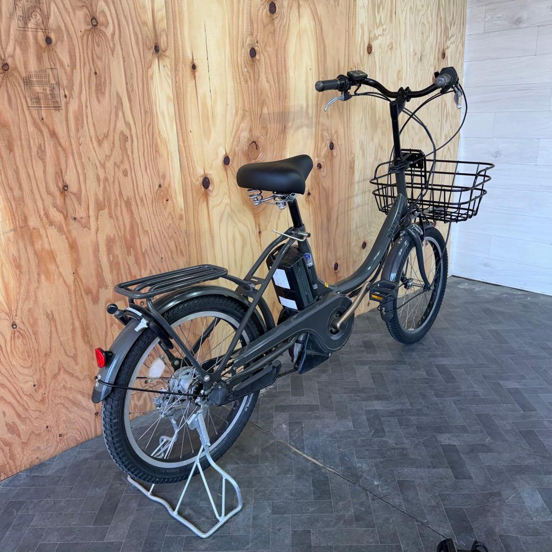 電動アシスト自転車 ブラック 前カゴ付き　バッテリー12.3ah