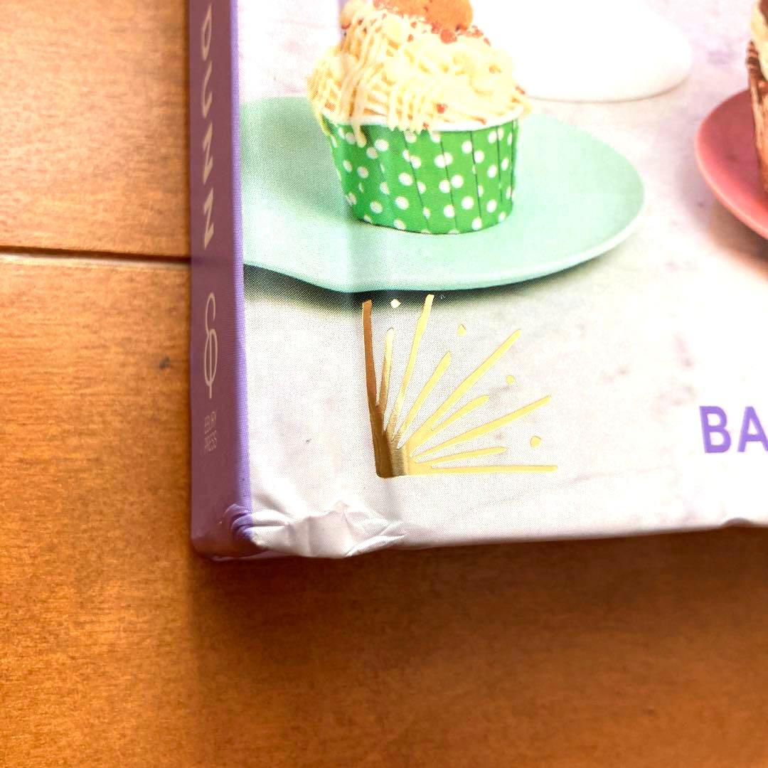 ★新品★ イギリスで大人気！ とってもカワイイお菓子レシピ本♡ 英語 洋書