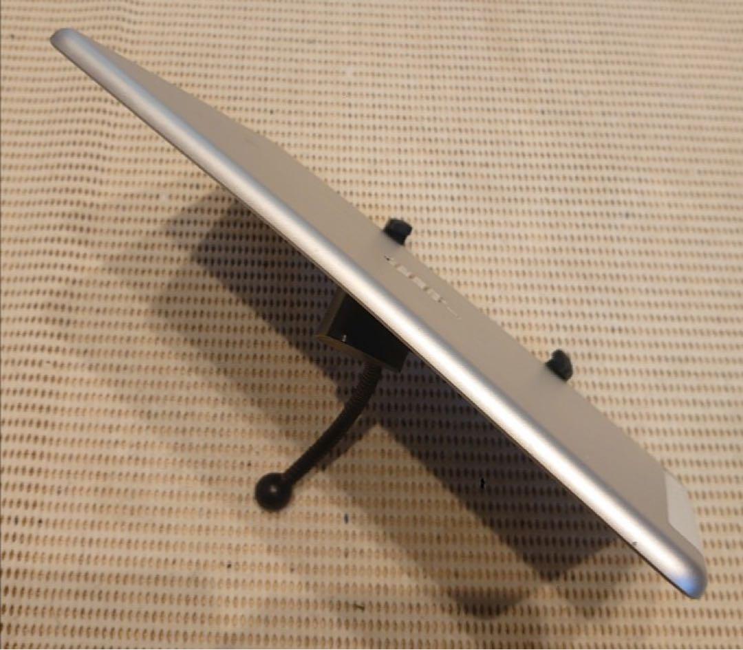 DMPTW完動品SIMフリーiPad第5世代(A1823)本体128GB送料込