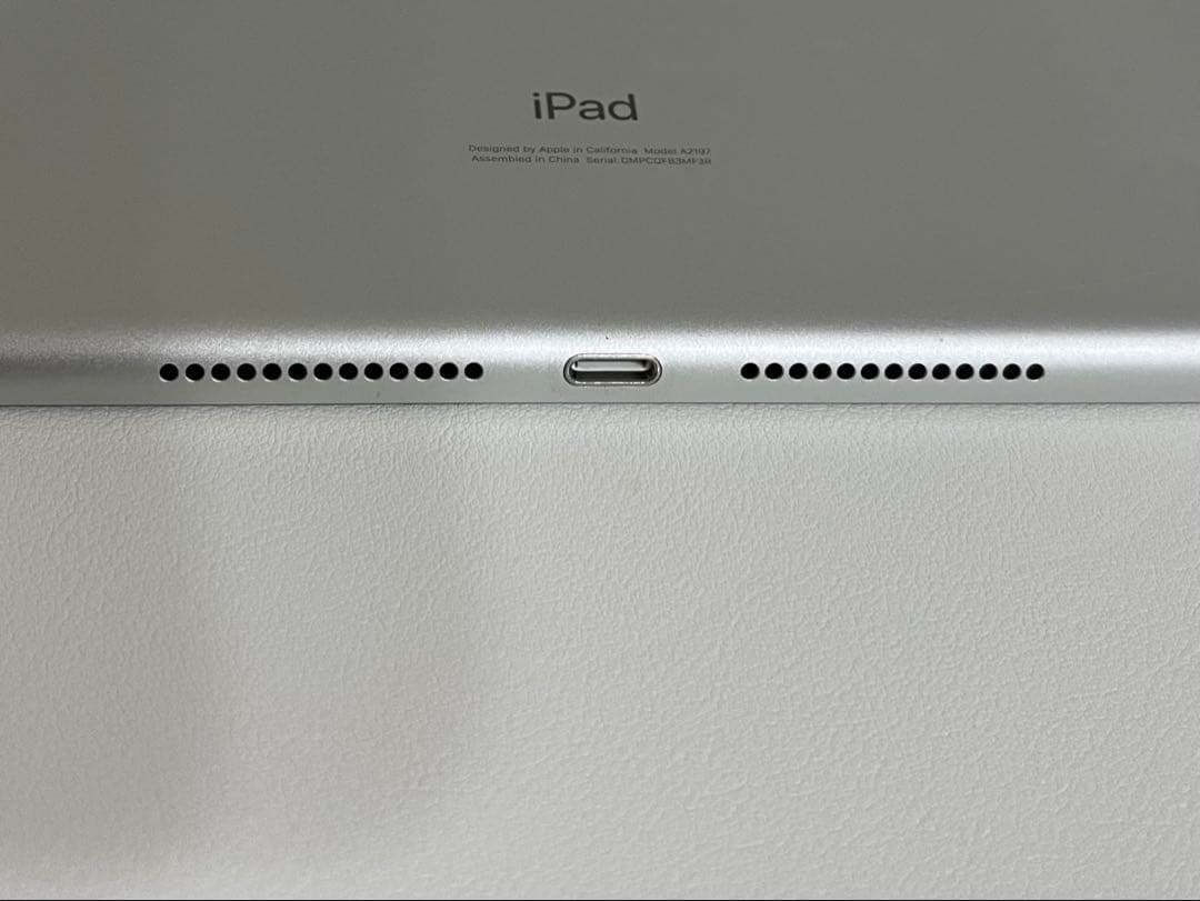 Apple iPad (第7世代) Wi-Fiモデル 128GB