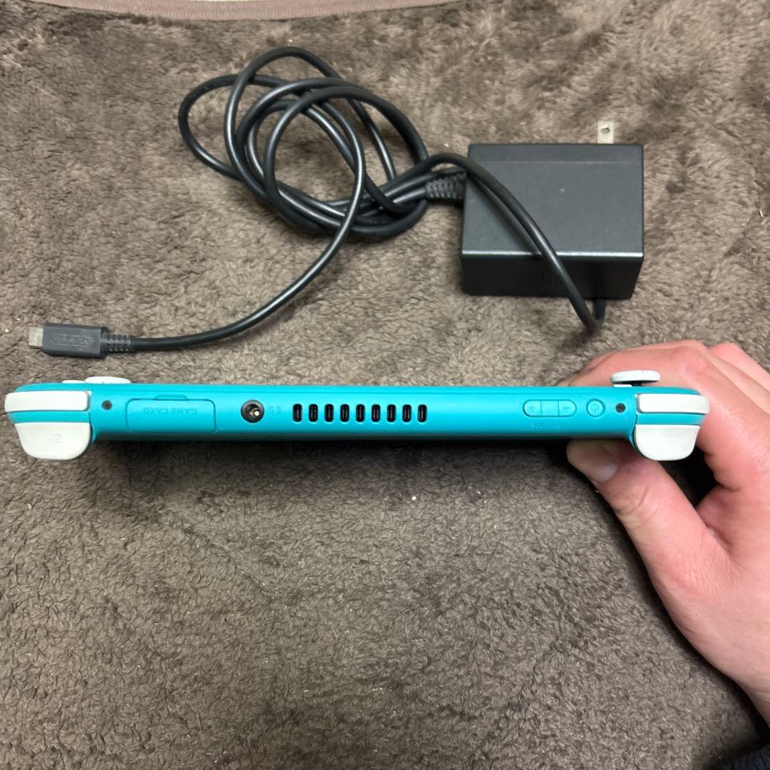 任天堂Switchライト ターコイズ