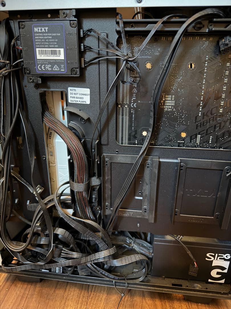 NZXT H500i ケースとPCパーツ(ジャンク) 送料込み