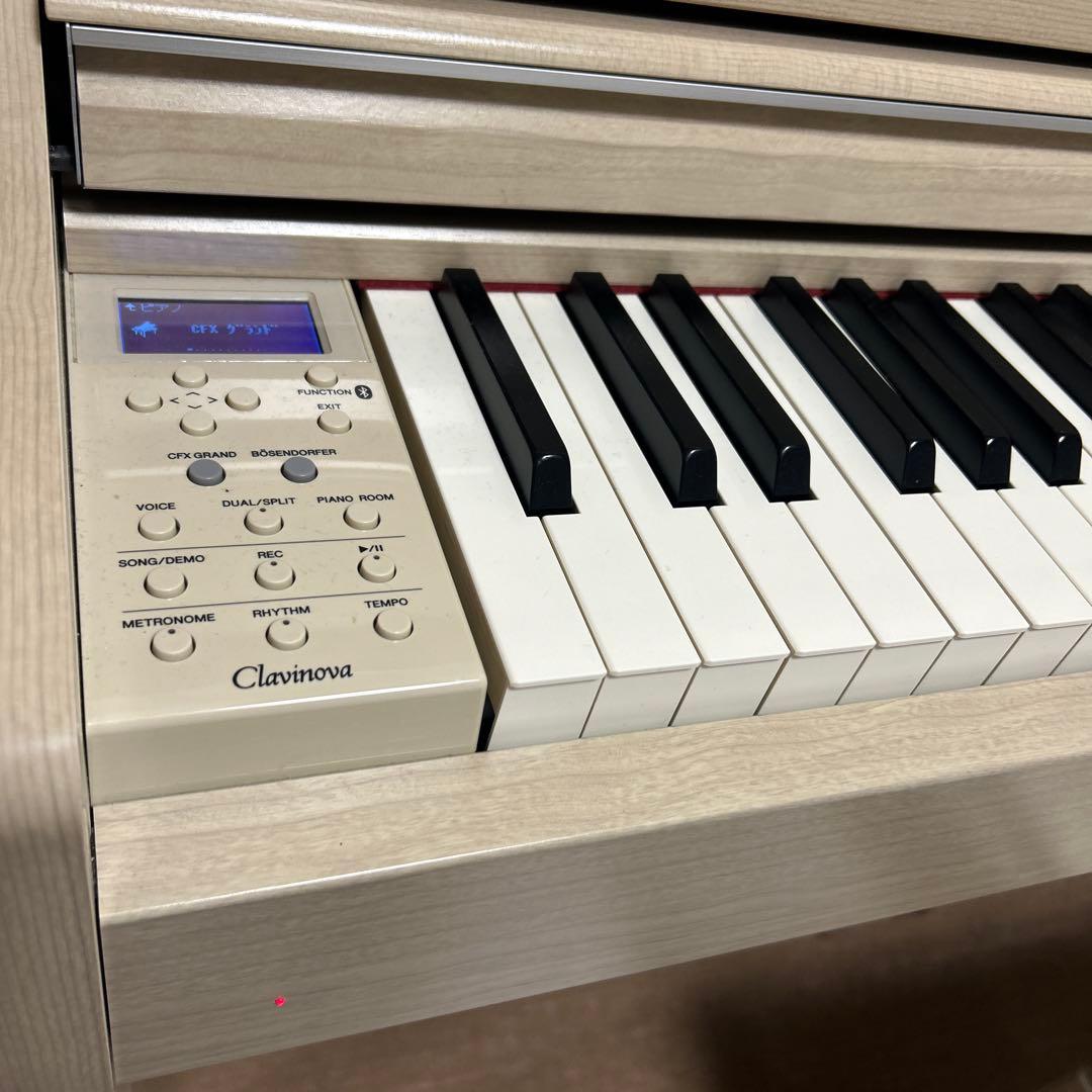 ririmaro15 　YAMAHA Clavinova 椅子補助台折椅子