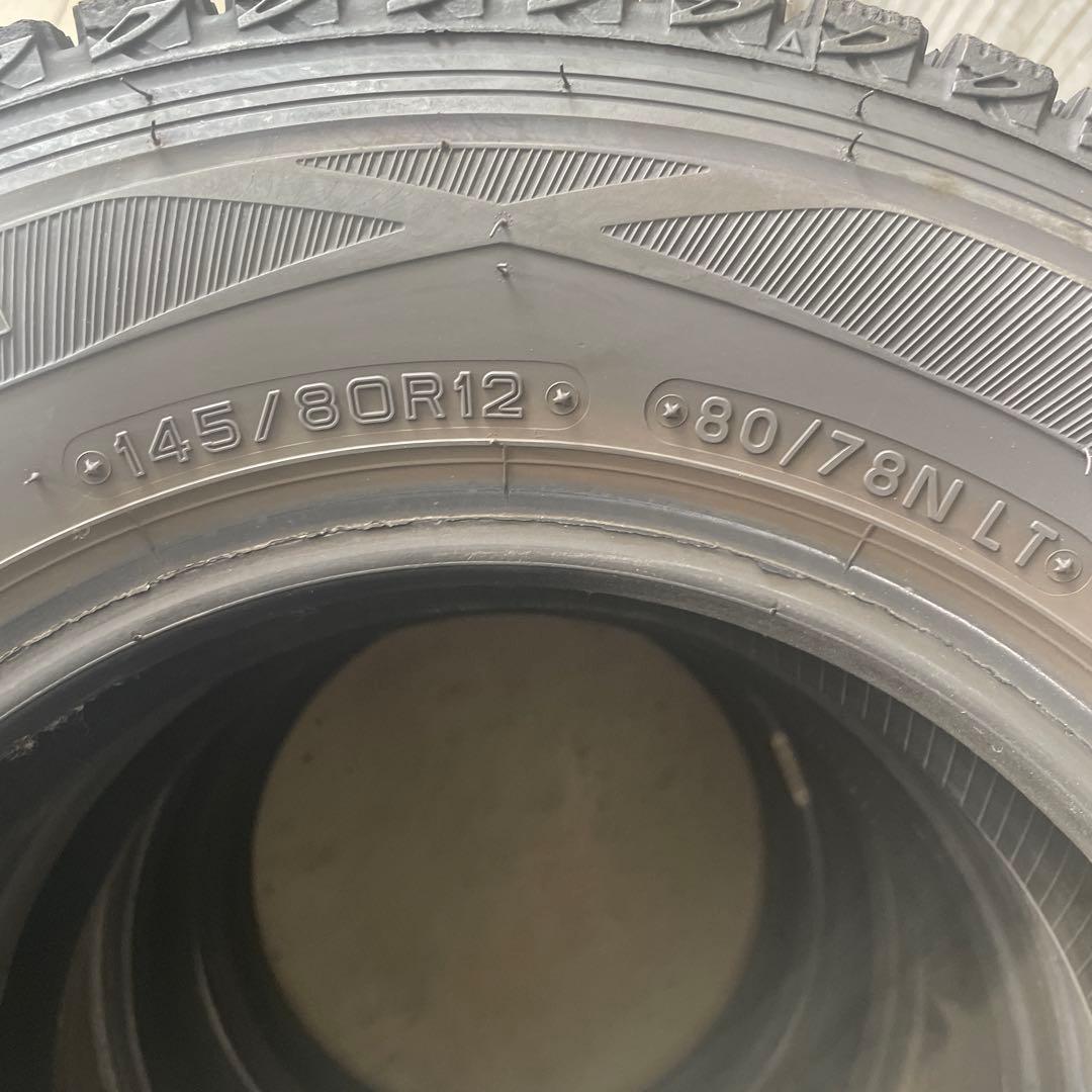 ダンロップ冬タイヤ145/80R12 LT 20年製と21年製4本　送料込み