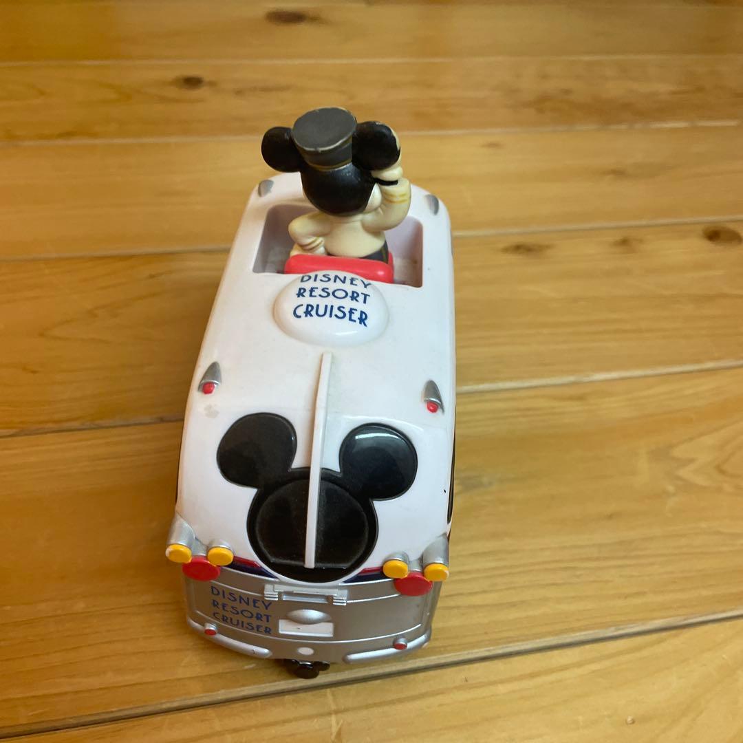 ミッキーマウス　ミニカー　ディズニーランド限定