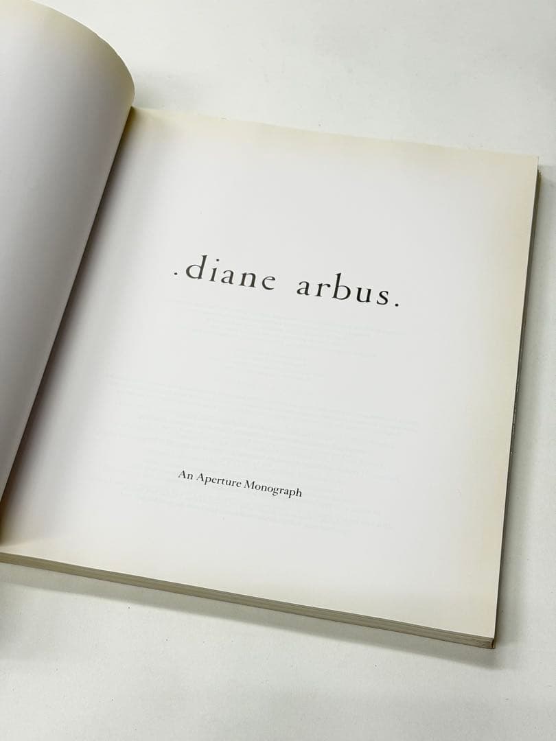 diane arbus. An Aperture Monograph / 写真集