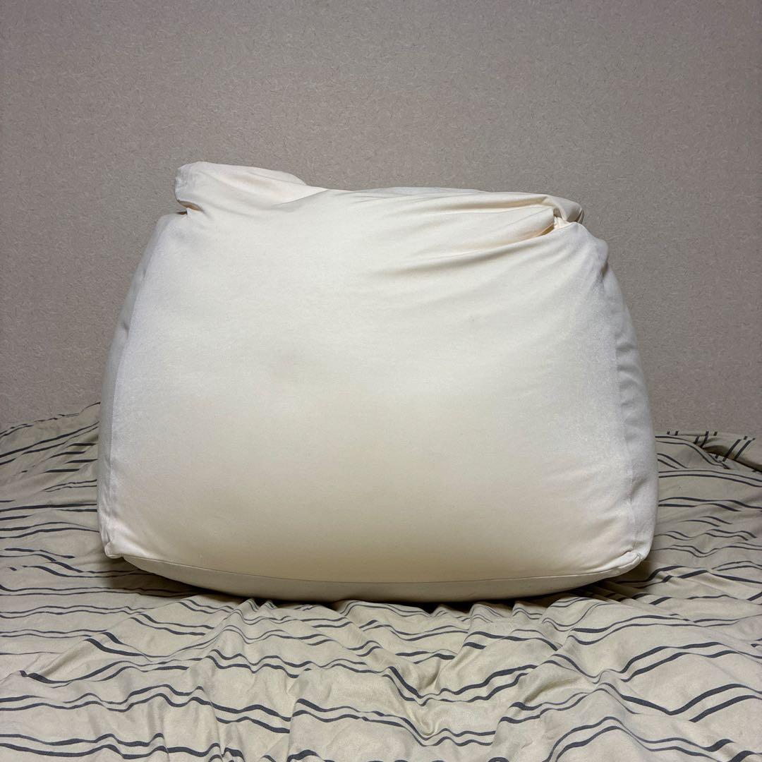 無印良品　アイボリー ビーズクッション　カバーとセット