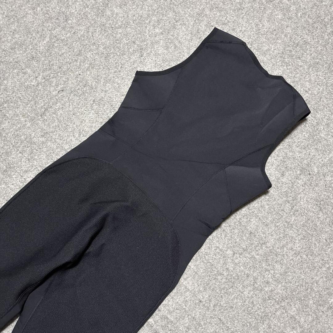 XSサイズ ★新品 ヘリーハンセン ウエットスーツ HH81720 併⑧