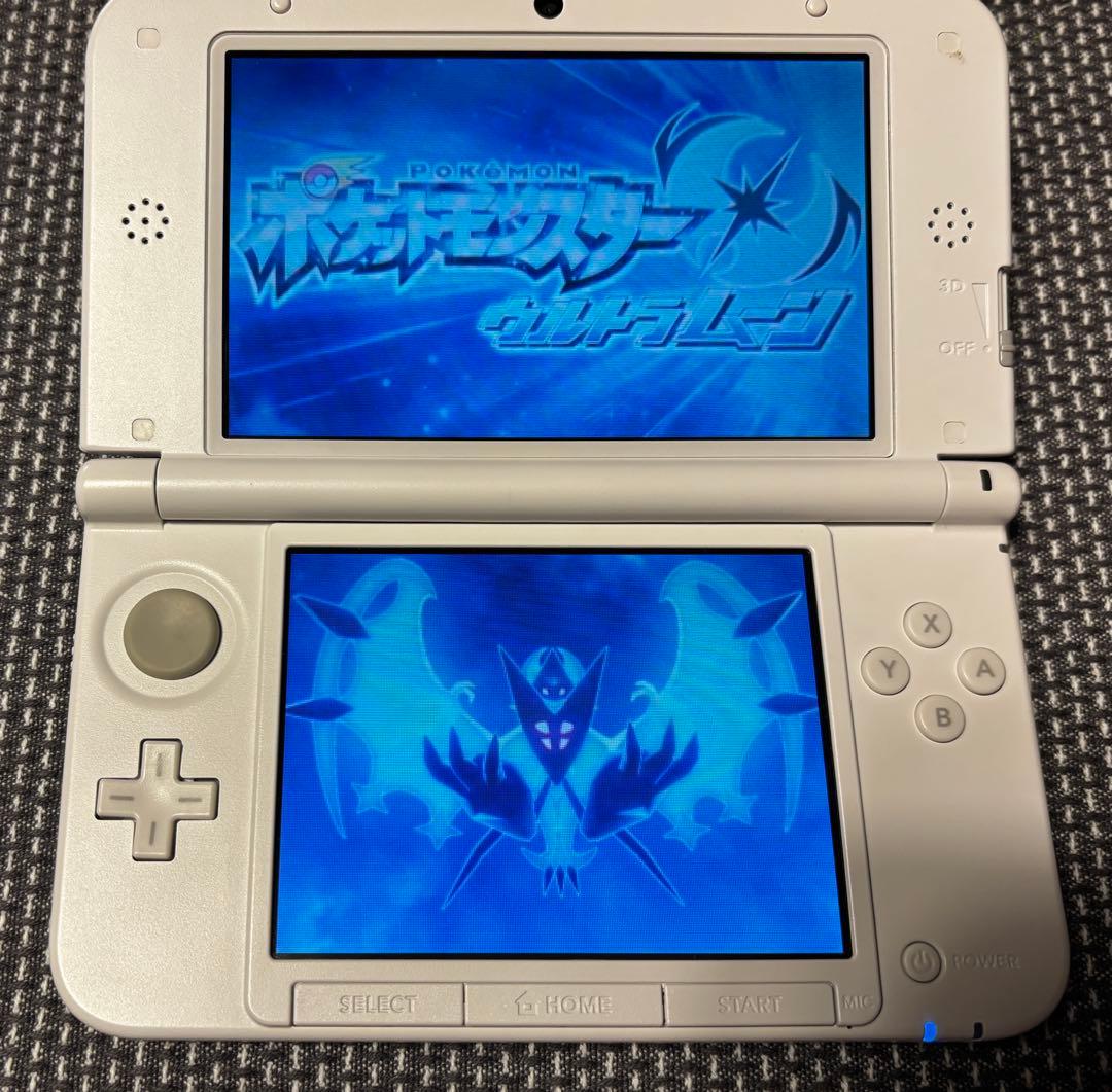 ポケットモンスター　ブラック・ブラック2 ムーン・ウルトラムーン　4本セット