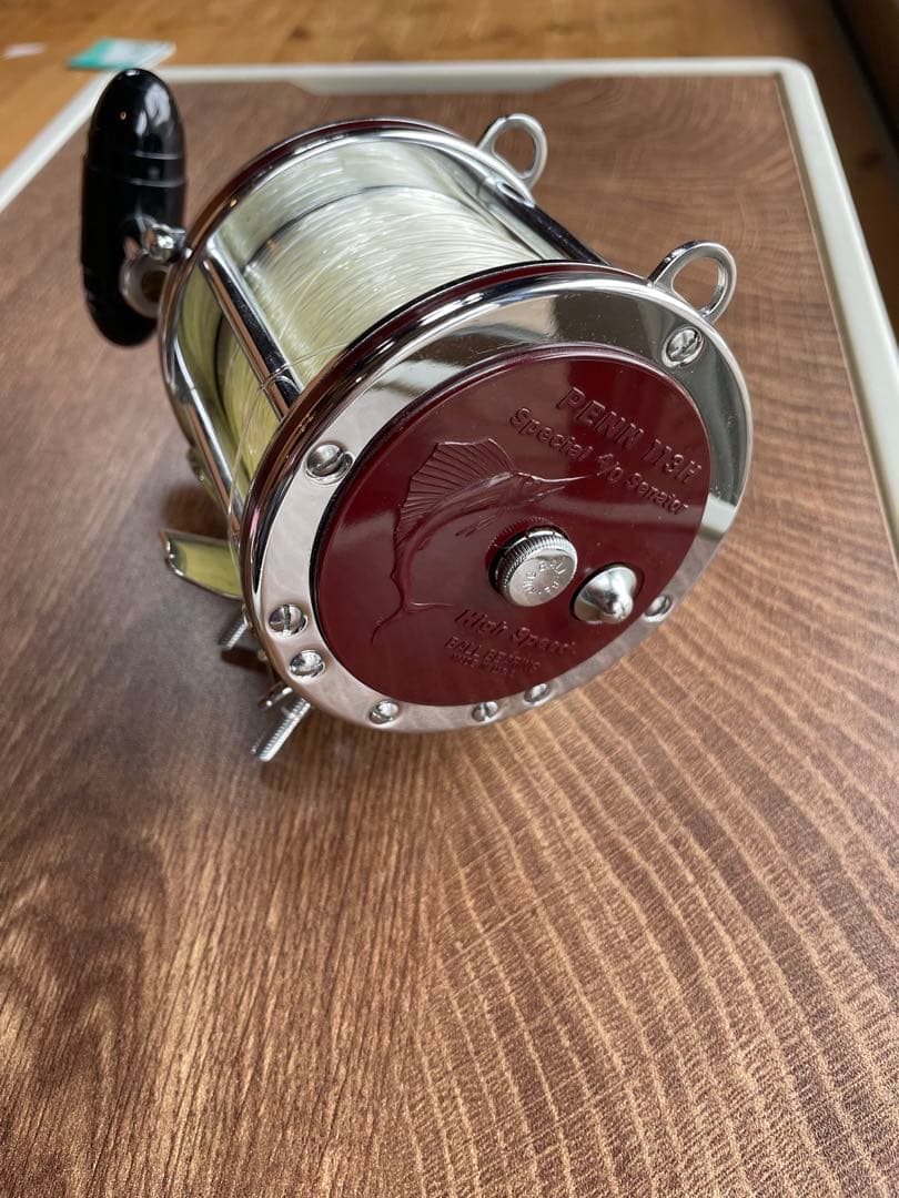 ペン PENN SENATOR 113H 4/ 0 ベイトリール 両軸リール