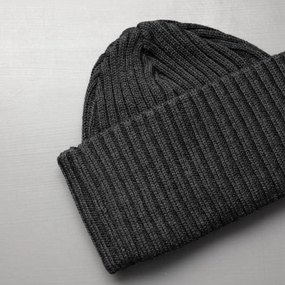 BATONER SOLID WOOL SHORT CAP チャコール ビーニー