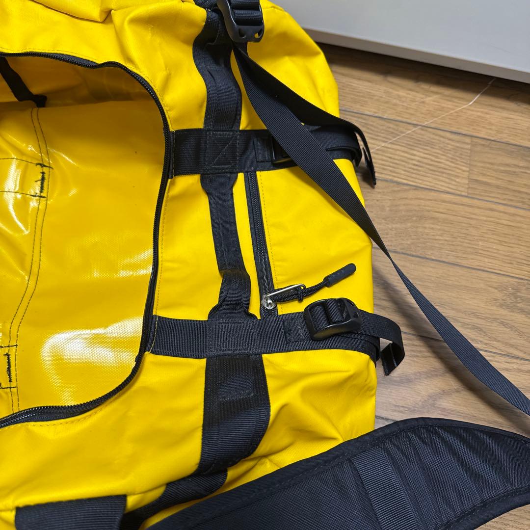 THE NORTH FACE ダッフルバッグ 大容量 イエロー・ブラック