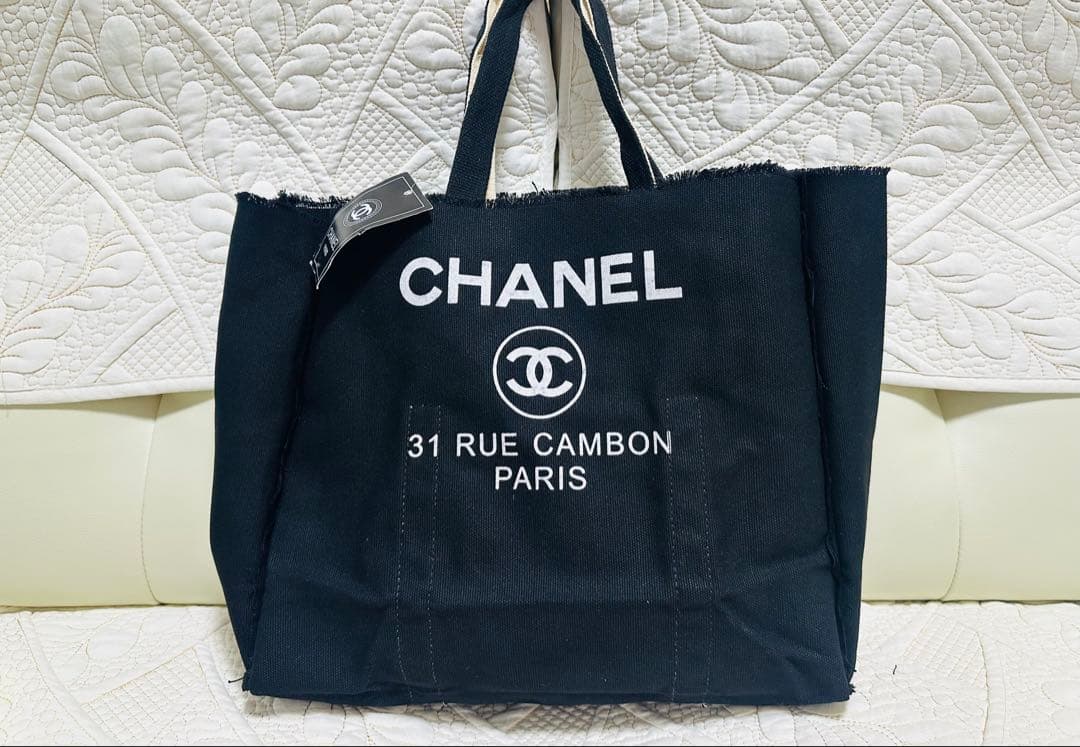 訳あり☆CHANELノベルティ☆黒地キャンバストートバッグ新品未使用両面プリント