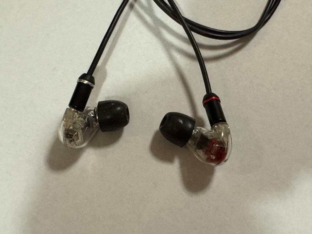 中古品　Shure SE846 Quad Ds