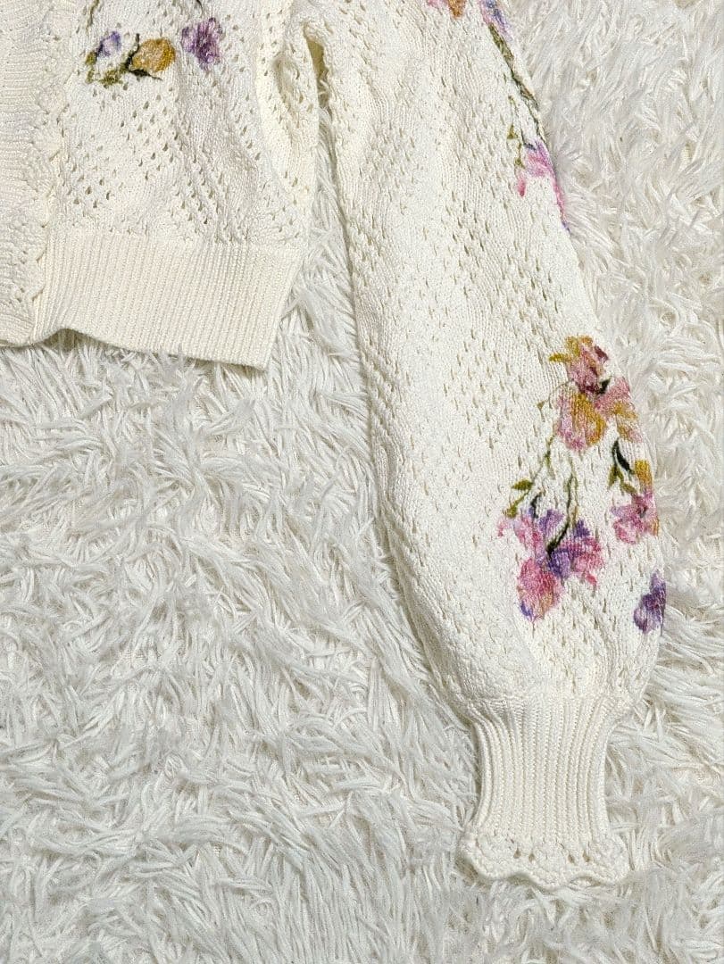 ​【極美品】TWINSET フローラルプリント ニットカーディガン XS 花柄