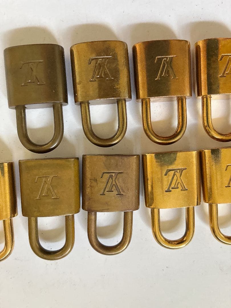Louis Vuitton 南京錠 パドロック カデナ10個セット ゴールド