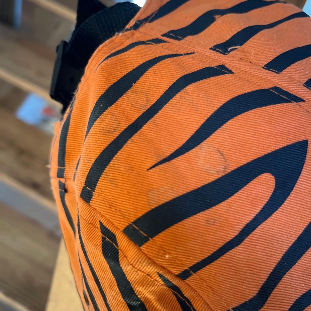 デ*売様 supreme キャップ