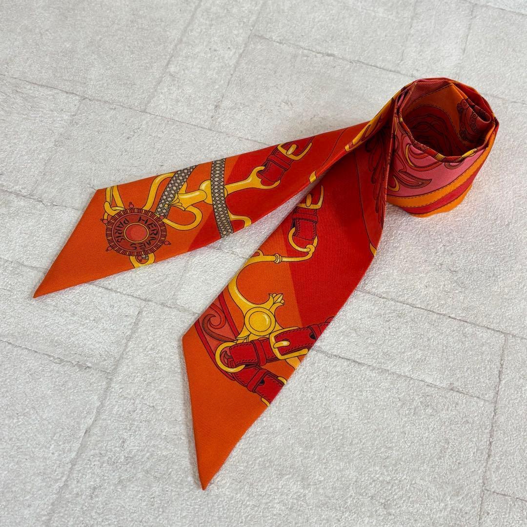 【極美品】HERMES　エルメス☆ツイリー シルクスカーフ オレンジ 833
