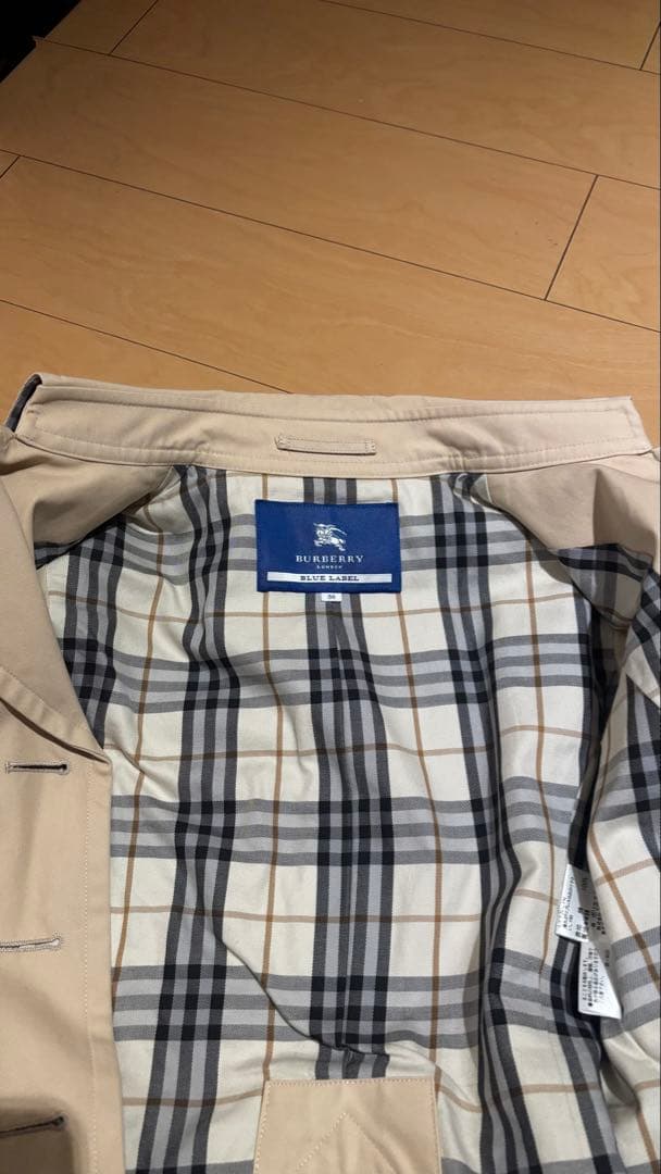 【美品BURBERRYBLUELABELトレンチコート38ベージュ ノバチェック