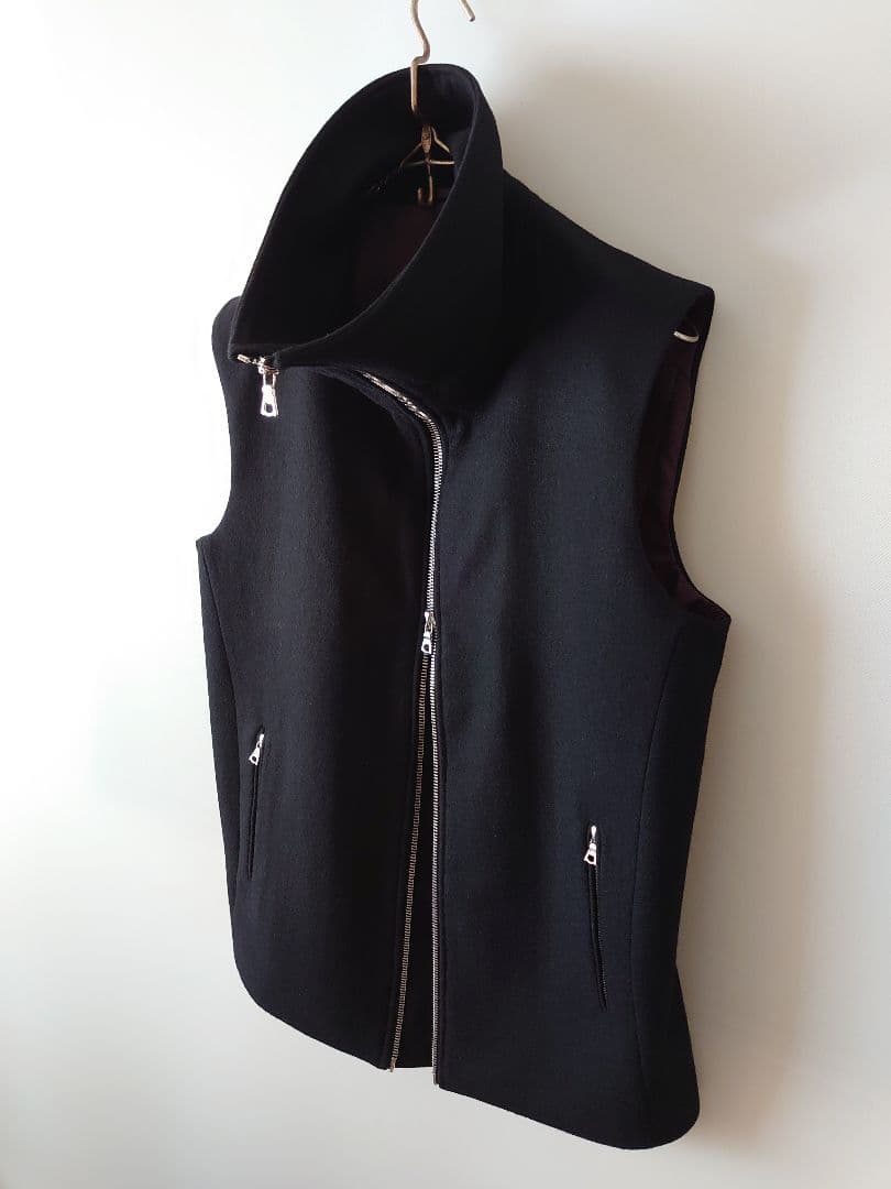 専用 ZAM BARRETT／high neck travelers vest