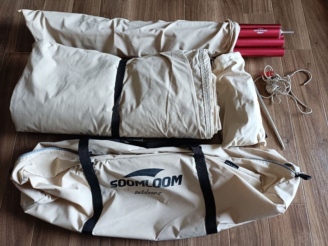 【値下】Soomloomヘキサタープ4.2ｍｘ4.1ｍ 焚き火可 ポール付き