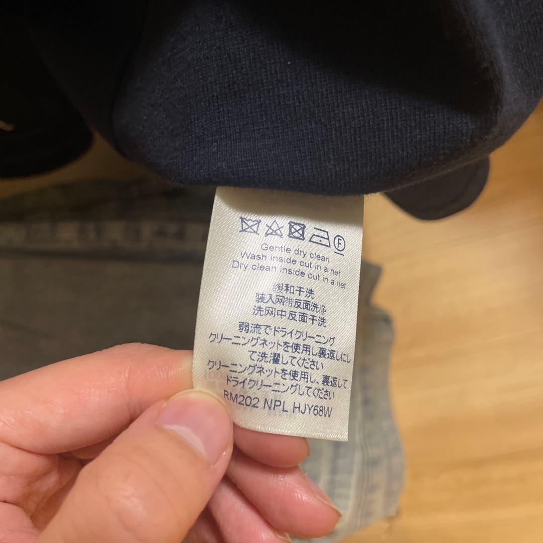 これルイヴィトン！！ LOUIS VUITTON フラワーステッチTシャツ