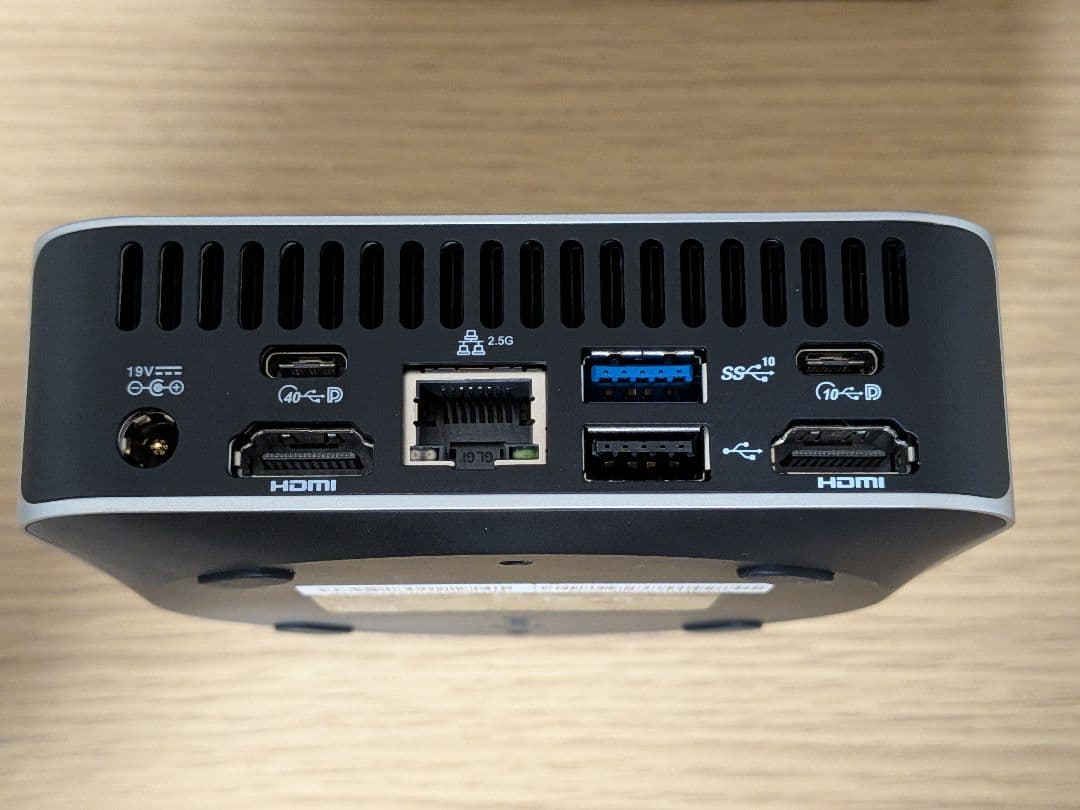 GEEKOM A6 ベアボーンキット(Ryzen7 6800H)