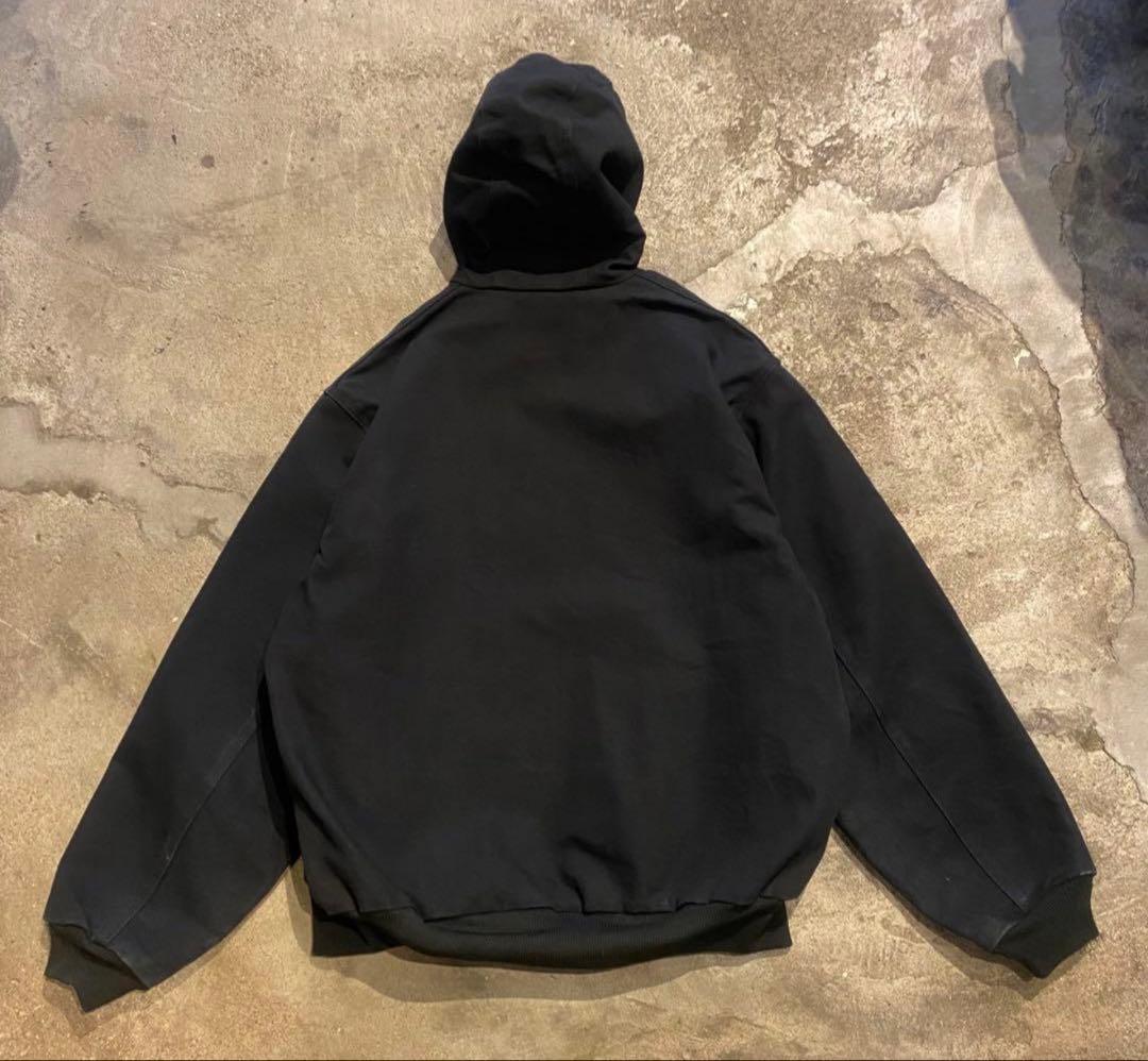 Carhartt ブラック フード付きジップアップ