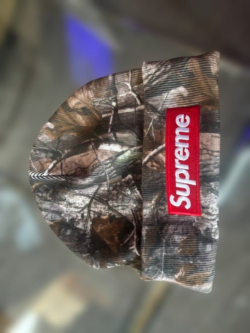 Supreme 迷彩ビーニー