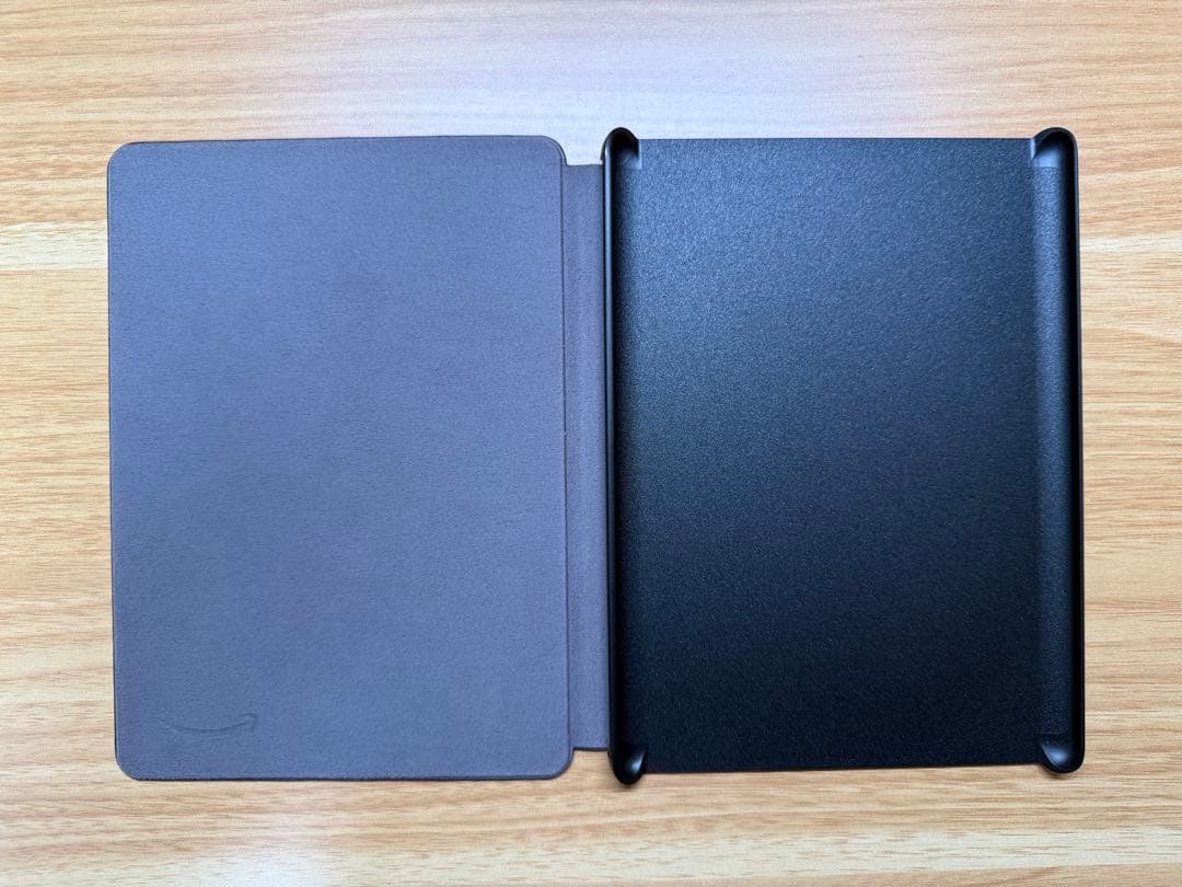 Kindle Paperwhite 第11 (8GB) 広告なし、ケース付き