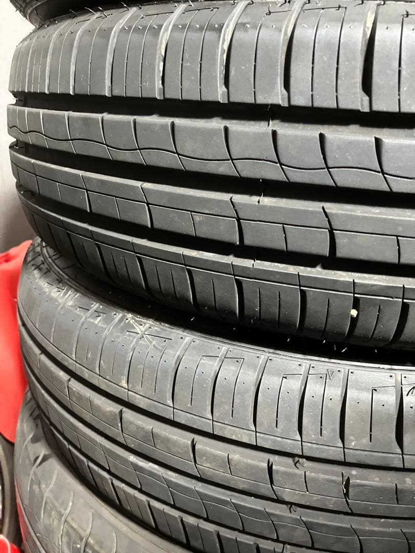 送料無料！2023年バリ山！ミネルバ175/65R15 コンパクトカー