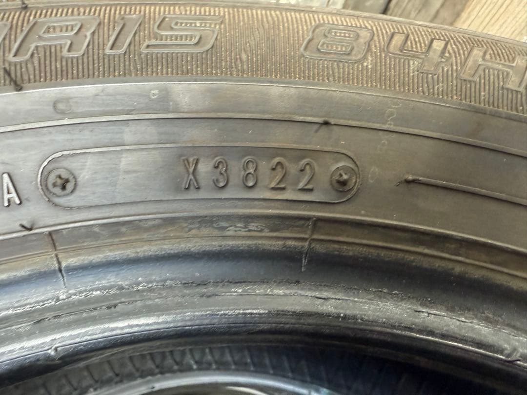 ダンロップサマータイヤ185／60R15 84H深溝