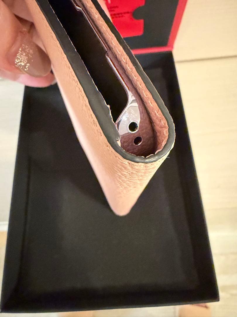 ボナベンチュラ サクラピンク レザー iPhone 14pro